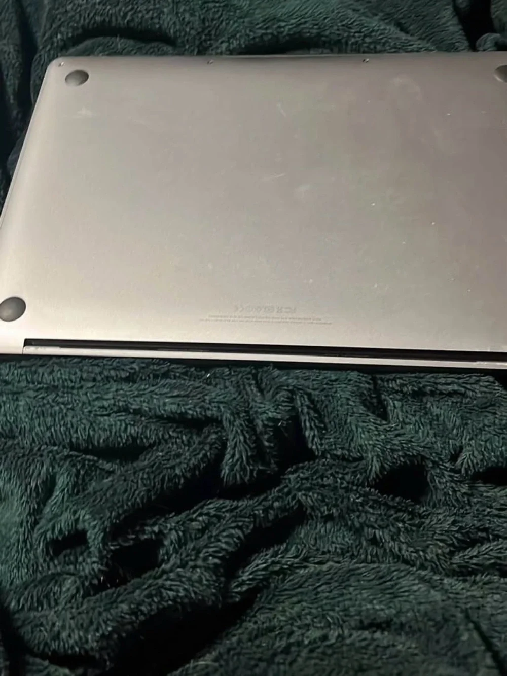 MacBook Pro 2017 - Picture 2 of 3